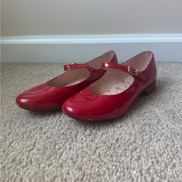 Nordstrom girls red shoes - Picture 1 of 6